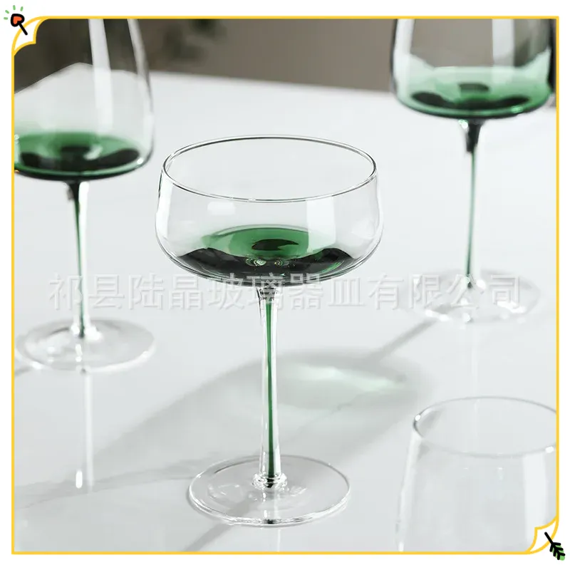 Hand Blown Green Crystal Wine  – Wine Or Beer recenzja i cena